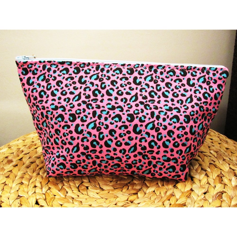Beauty bag ''pink giraffe''