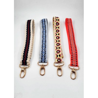 Χειροποίητο υφαντό band για κινητο/κλειδιά